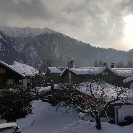 Haus Huettlinger Daire